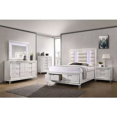 Picket House Furnishings Charlotte Storage Bedroom Set in White
