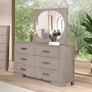 Pocatello Dresser In White Oak