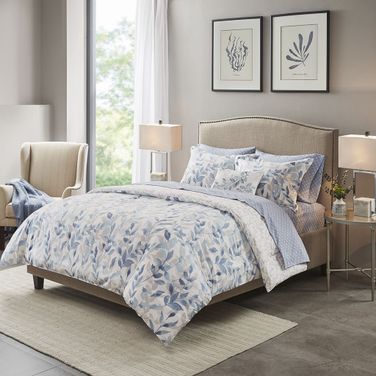 Polyester 8 Piece King Comforter Set In Blue