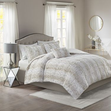 Polyester 4 Piece King Comforter Set In Snow Leopard