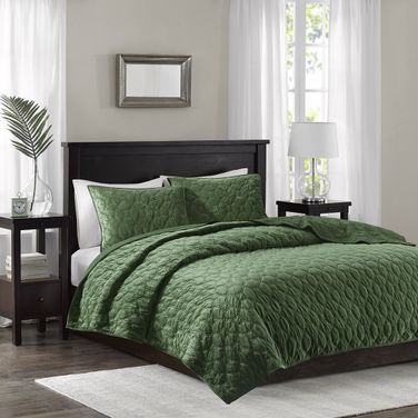 Polyester Faux Velvet Reversible 3 Piece King Coverlet Set In Green