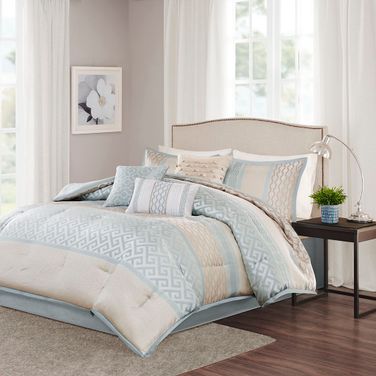 Bennett 7 Piece California King Comforter Set In Aqua