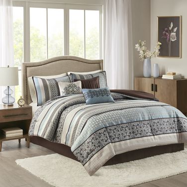Polyester Jacquard 7 Piece King Comforter Set In Blue