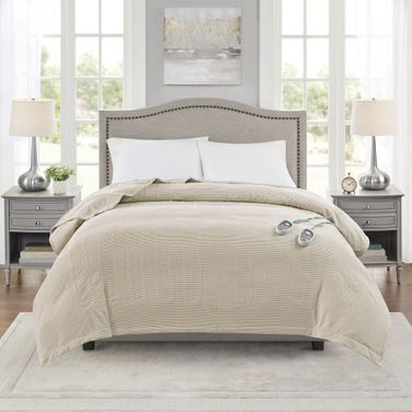 Polyester Knitted Micro Fleece Solid Textured Heated King Blanket In Beige