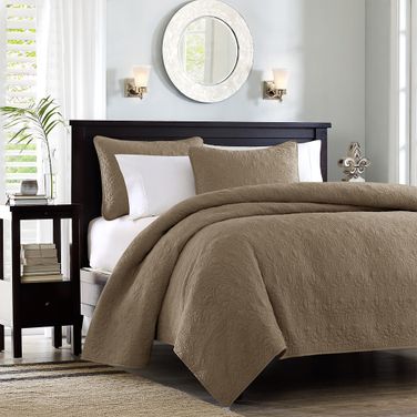Polyester Microfiber Quilted Reversible 3 Piece King Coverlet Set In Mocha