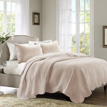 Polyester Microfiber Solid Brushed 3 Piece Queen Coverlet Set In Blush