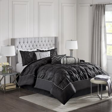 Polyester Polyoni Pieced Tufted 7 Piece King Comforter Set In Black