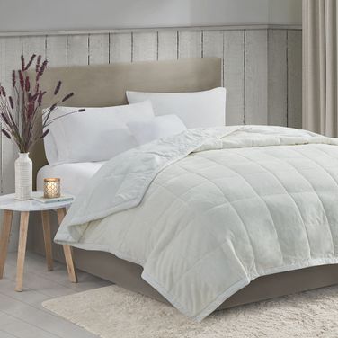 Polyester Reversible Plush To Microfiber Da King Blanket In Ivory