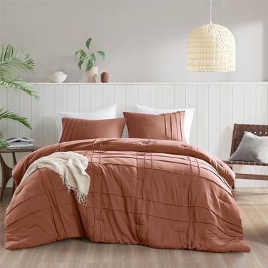 Porter Soft Washed Pleated Comforter Set In Clay