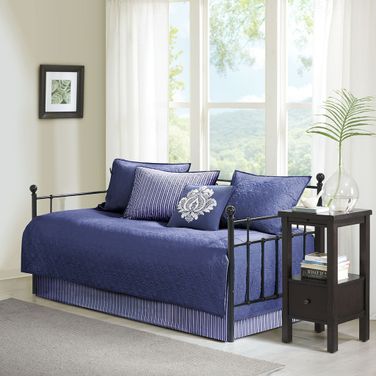 Quebec Polyester Solid Reversible 6 Piece Daybed Set In Navy