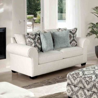 Queensbury Loveseat In White