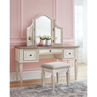 Realyn Two Tone 3 Piece Vanity
