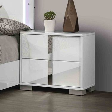 Sinistra Nightstand In White