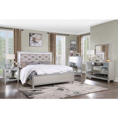 Sliverfluff Bedroom Set In Champagne Finish