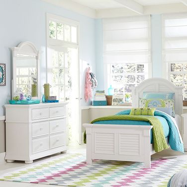 Summer House Oyster White Youth Panel Bedroom Set