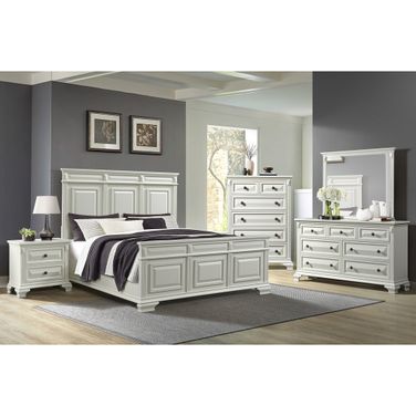 Sumner Panel Bedroom Set In Antique White