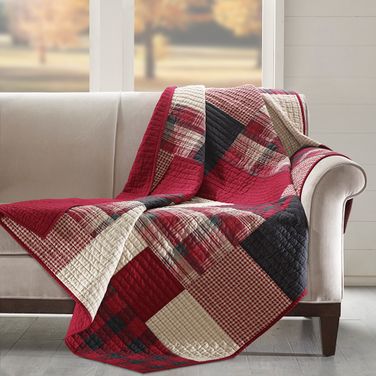Sunset Cotton Thread Count Printed Pieced Quilted Throw In Red