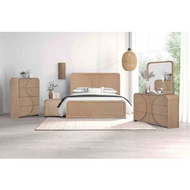 Tangentry Bedroom Set In Natural
