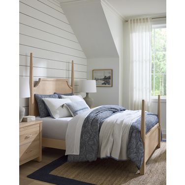 Tide and Timber King Pencil Poster Bed In Natural