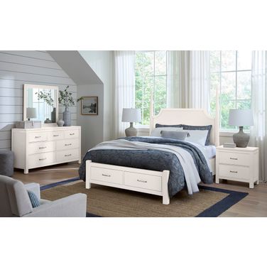 Tide and Timber Pencil Poster Bedroom Set With Footboard Storage In Cream
