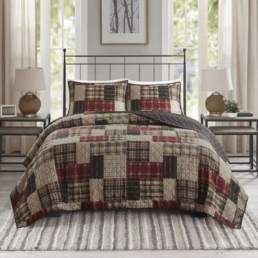 Timber 3 Piece Reversible Printed Quilt Set In Red and Black
