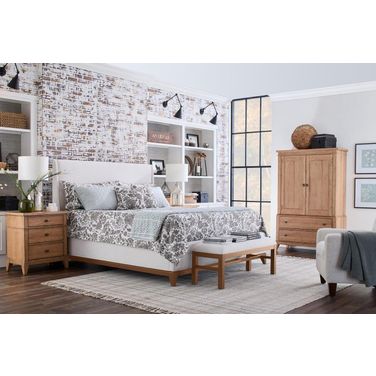 Today's Traditions Upholstered Bedroom Set In Natural Hickory