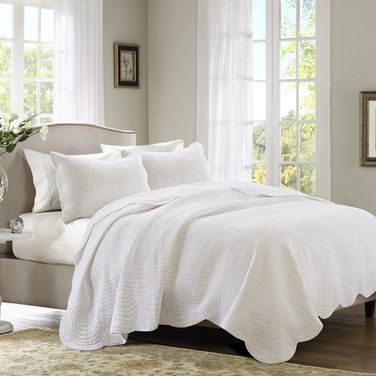 Tuscany Polyester Microfiber 3 Piece Queen Coverlet Set In White