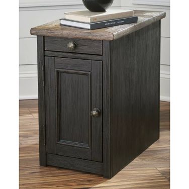 Tyler Creek Brown and Black Chairside End Table