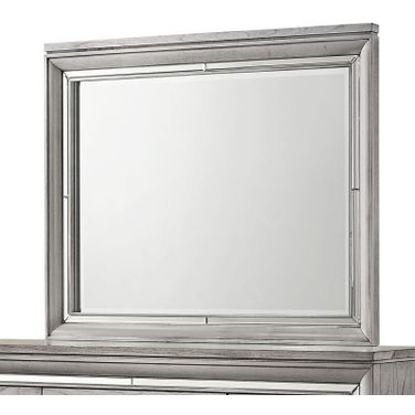 Vail Mirror