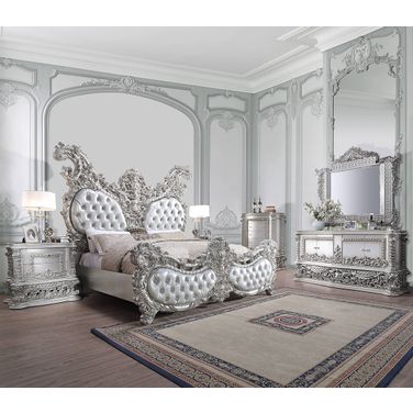 Valkyrie Bedroom Set In Light Gold And Gray Finish