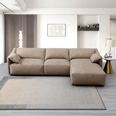 Veata Sectional Sofa In Brown