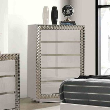 Ventnor Chest In Gray