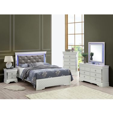Verona Bedroom Set In Silver Champagne