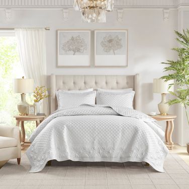 Versailles 3 Piece King Quilt Set In Grey