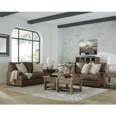 VillaCourt Living Room Set In Caramel