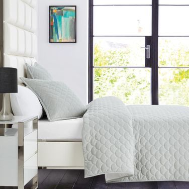 Whitehaven 3 Piece King Coverlet Or Duvet Set In Frost