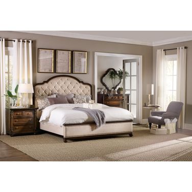 Leesburg Beige Upholstered Bedroom Set