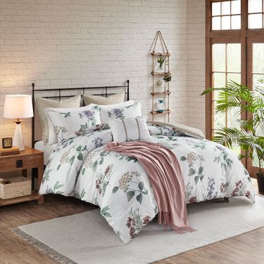 Zennia 7 Piece Printed Seersucker King/Cal King Comforter Set with Throw Blanket In Taupe and Blush
