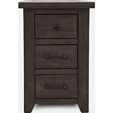 Madison County Harris USB Charging Chairside Table In Brown