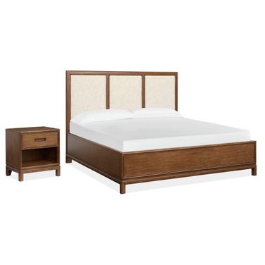 Ridgefield Upholstered Panel Bedroom Set In Russet