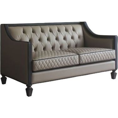 House Beatrice Loveseat With 3 Pillows