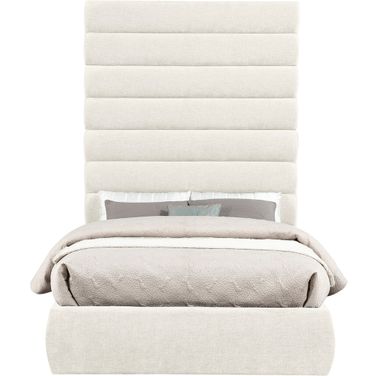 Adam Chenille Fabric Full Bed In Cream Chenille