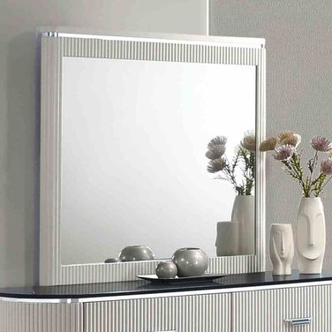 Aldgate Mirror In Light Gray