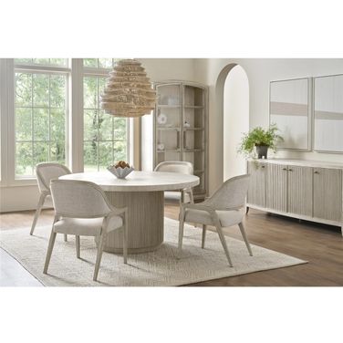 Avaline Round Dining Room Set In White Oak