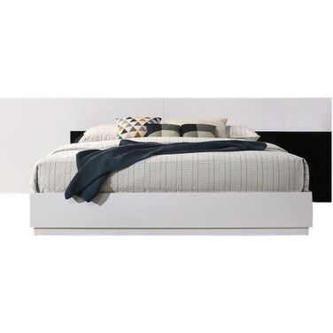 Bahamas Poplar Wood Eastern King Platform Bed In Black And White