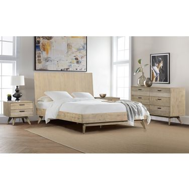 Baly 4-Piece Acacia Queen Platform Bedroom Set with Dresser and Nightstands