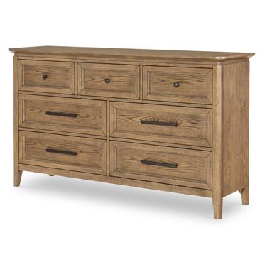 Beacon Hill 7 Drawer Dresser In Dusted Barley