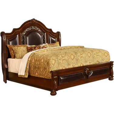 Bessy Traditional Cherry Wood King Platform Bed