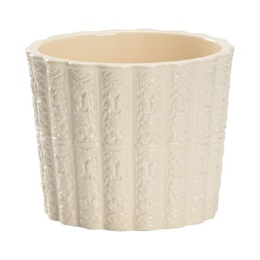 Brandywine Planter In Cream