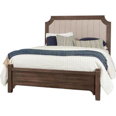 Bungalow Folkstone Queen Upholstered Bed